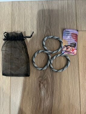 Sashko Handmade Beaded Bracelet Set